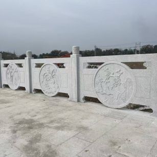 内江芝麻白河道栏杆 石材栏杆