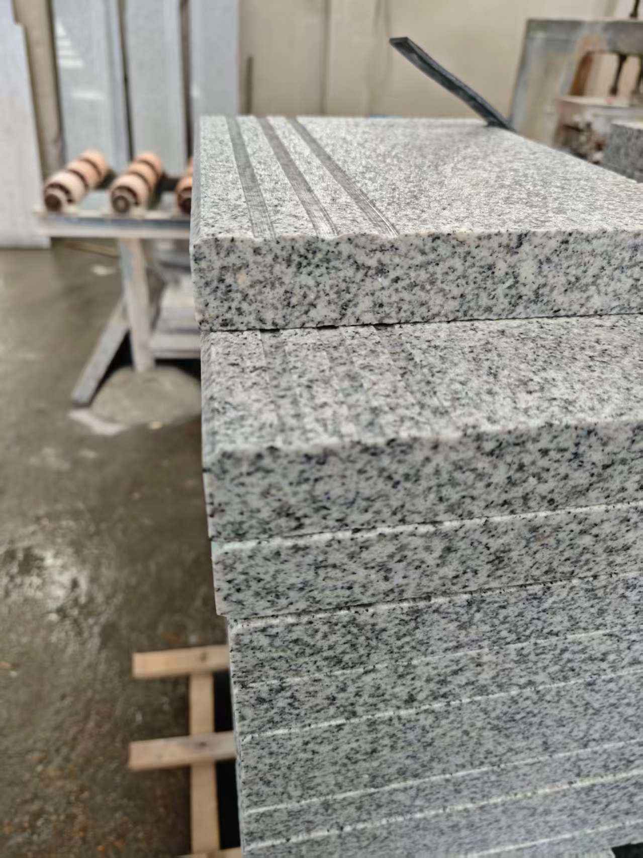 内江芝麻白楼梯踏步