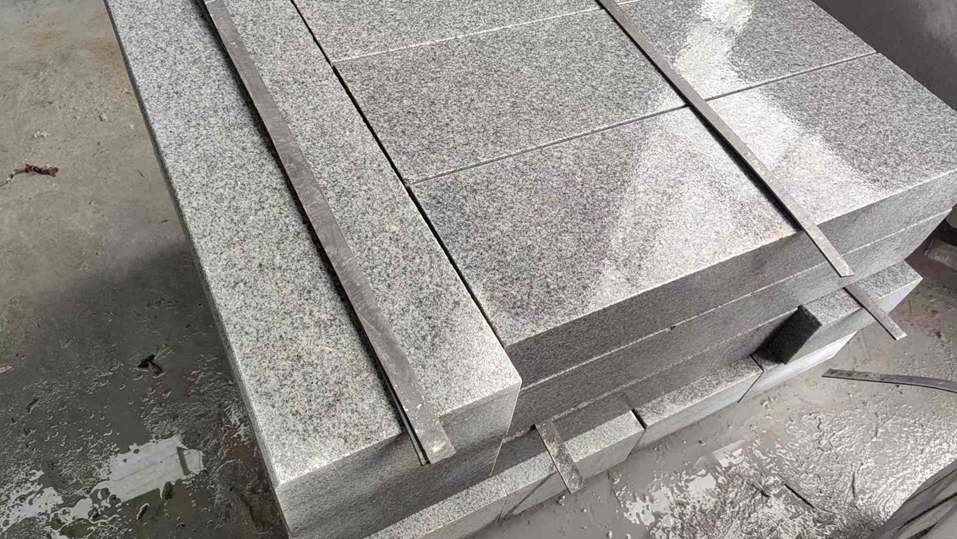 内江芝麻灰 芝麻白 路牙石 路侧石 马路牙子